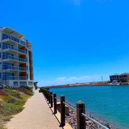 Wallaroo Marina Luxury Apartment Exterior photo
